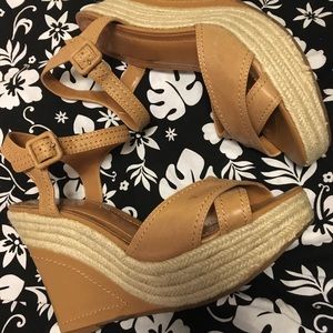 BCBGeneration wedges